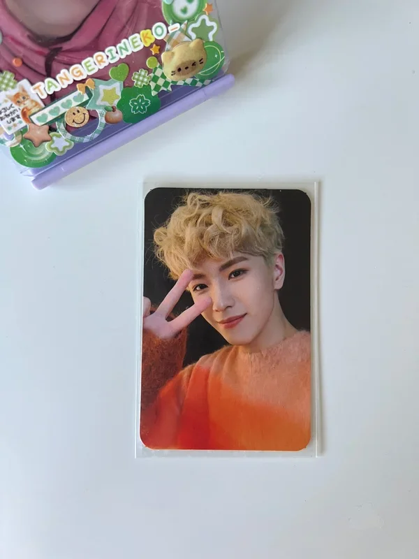 HELLO' Chapter . Hello, Strange Dream HELLO ver.
