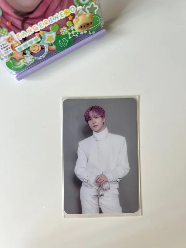 2023 SEASON'S GREETINGS SYNNARA