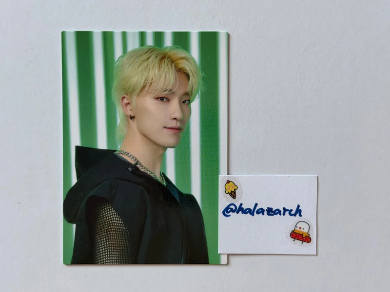 SEVENTEEN TOUR FOLLOW TO JAPAN PHOTO CARD