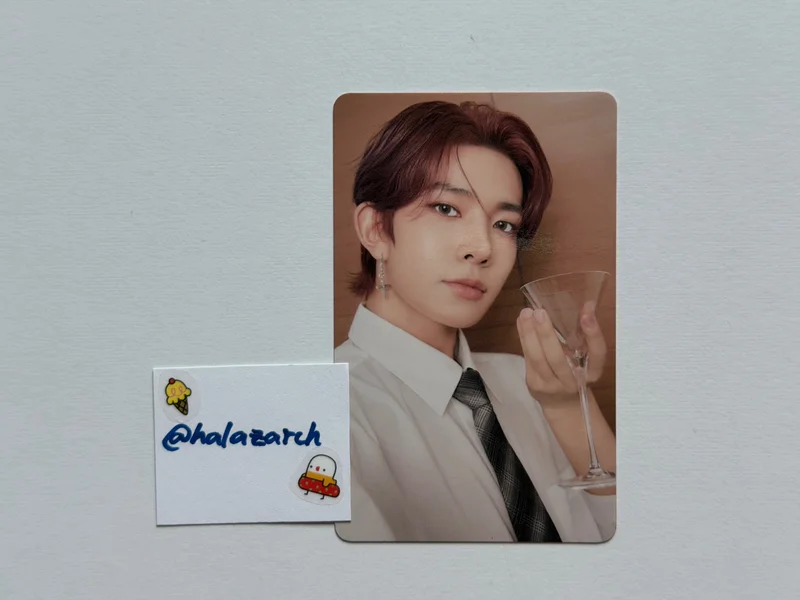 DARK MOON SPECIAL ALBUM 'MEMORABILIA' WEVERSE JAPAN LUCKY DRAW