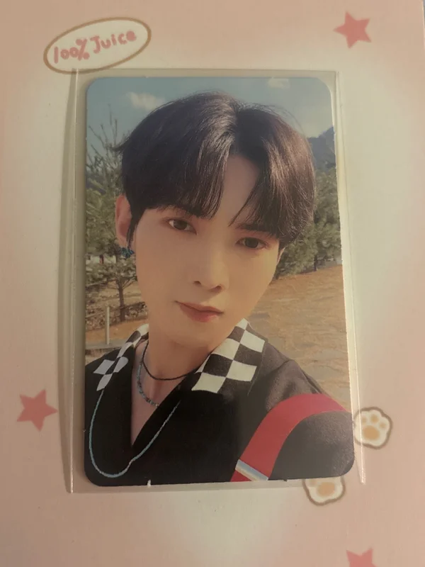 ATEEZ 1ST PHOTOBOOK : ODE TO YOUTH