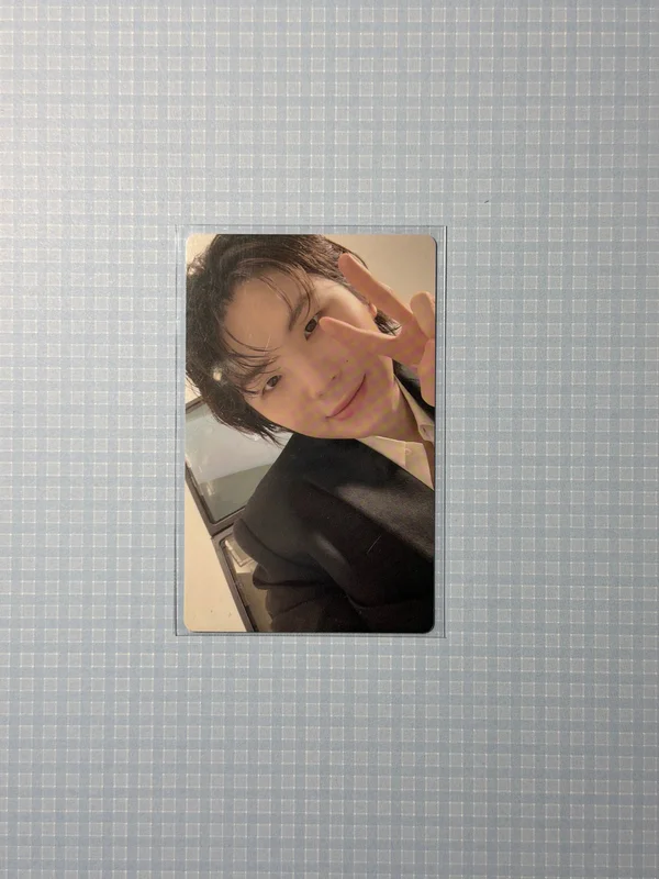17 IS RIGHT HERE WEVERSE