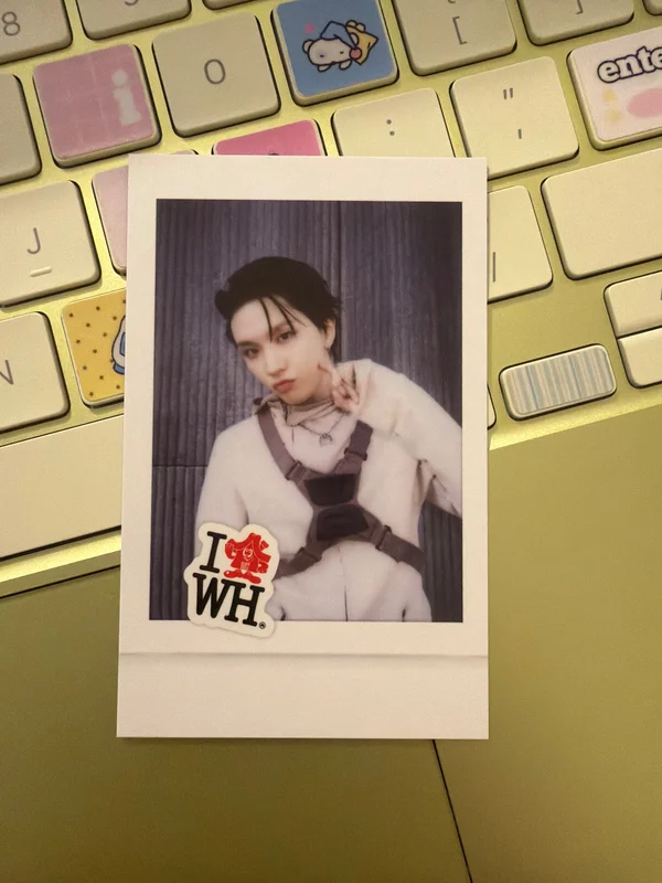 HOME POP-UP STORE Instant Photo Card