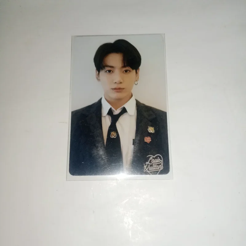 DICON PHOTOCARD 101 : CUSTOM BOOK / BEHIND BTS since 2018 (2018-2021 in USA)