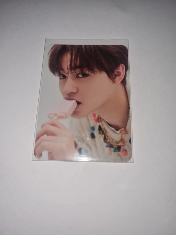 MY ARTIST CARD PACK