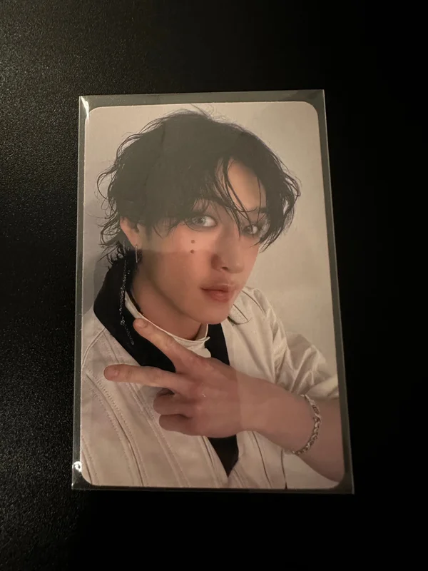 Pocamarket, Stray Kids BANG CHAN KARMA CEREMONY VER. K-pop Photocard