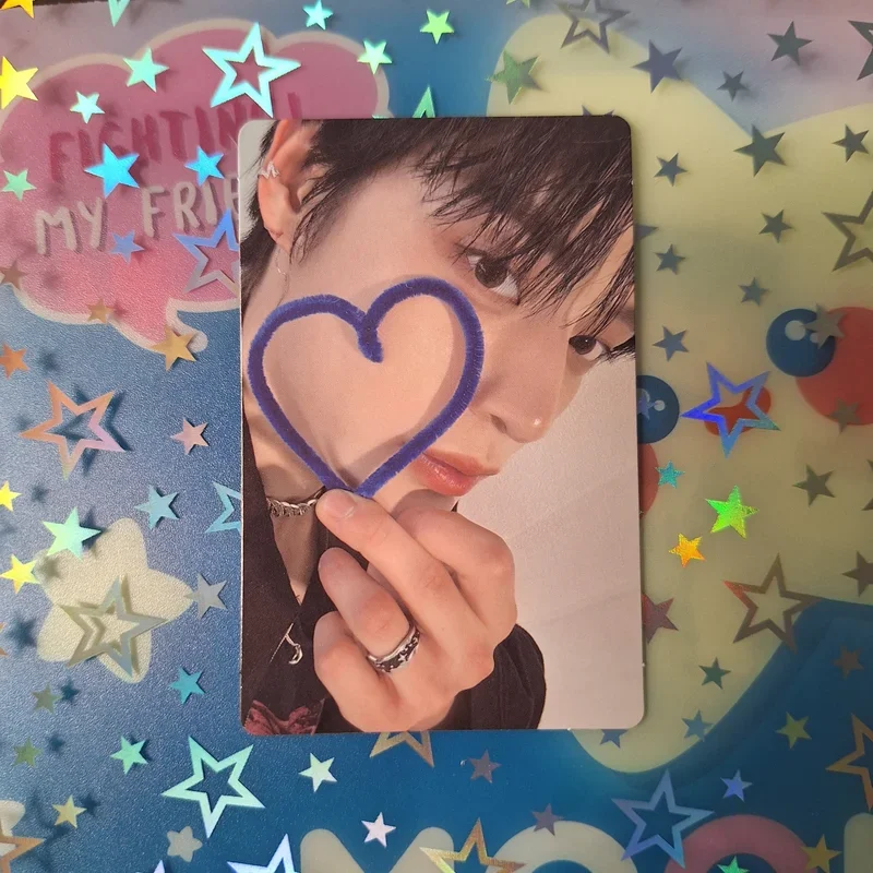 NEVER SAY NEVER LENTICULAR KEYRING Ver.