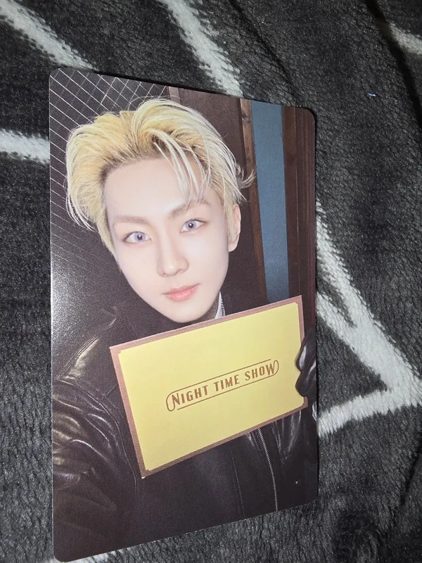 DESIRE : UNLEASH Weverse Albums ver.
