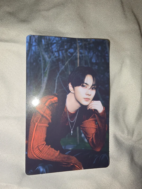 ENHYPEN WORLD TOUR WALK THE LINE Trading Card
