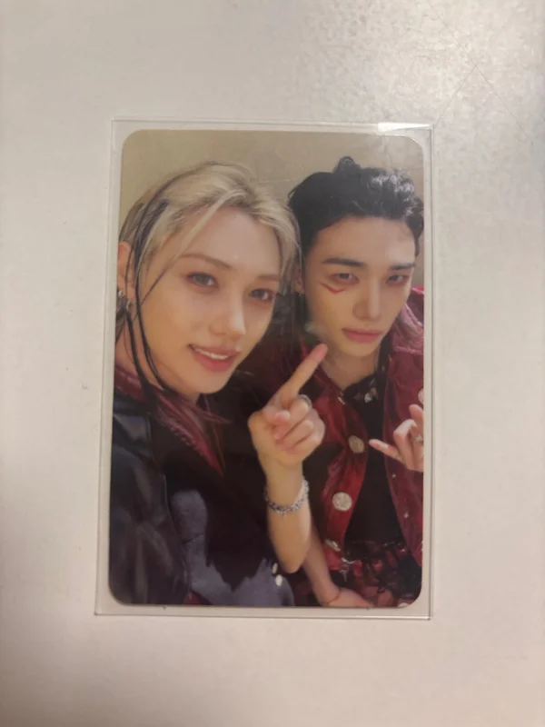 THIS & THAT THAT VER. Hyunlix unit photocard
