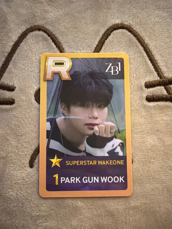 SUPERSTAR WAKEONE ZEROBASEONE Package
