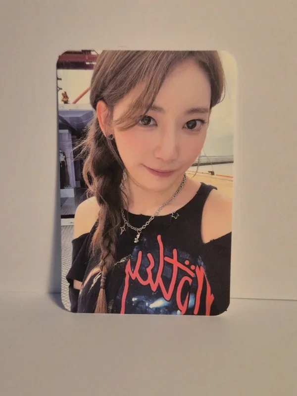 ANTIFRAGILE Weverse Albums Ver.