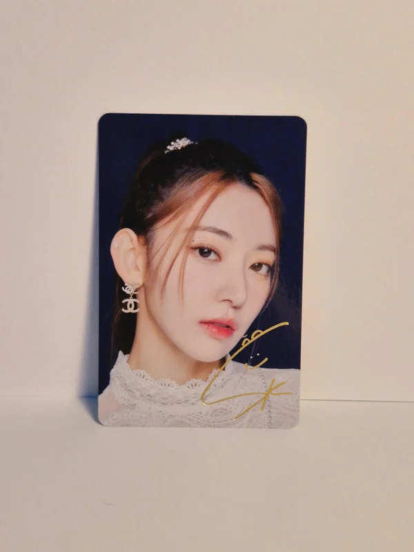 FEARLESS (Japanese ver.) PHOTO CARD