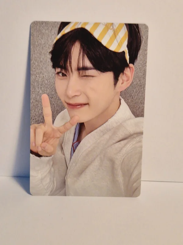 2024 SEASON'S GREETINGS Good Night