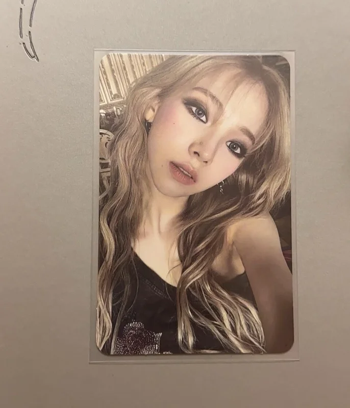 Pocamarket, aespa KARINA MY WORLD Target Exclusive K-pop Photocard