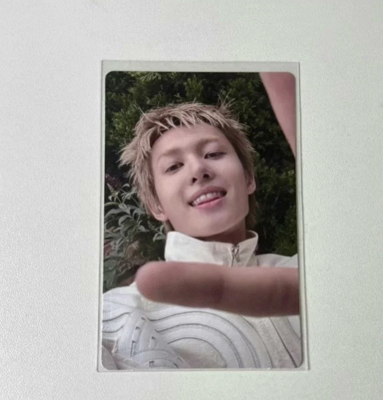 COLOR OUTSIDE THE LINES General Market Exclusive