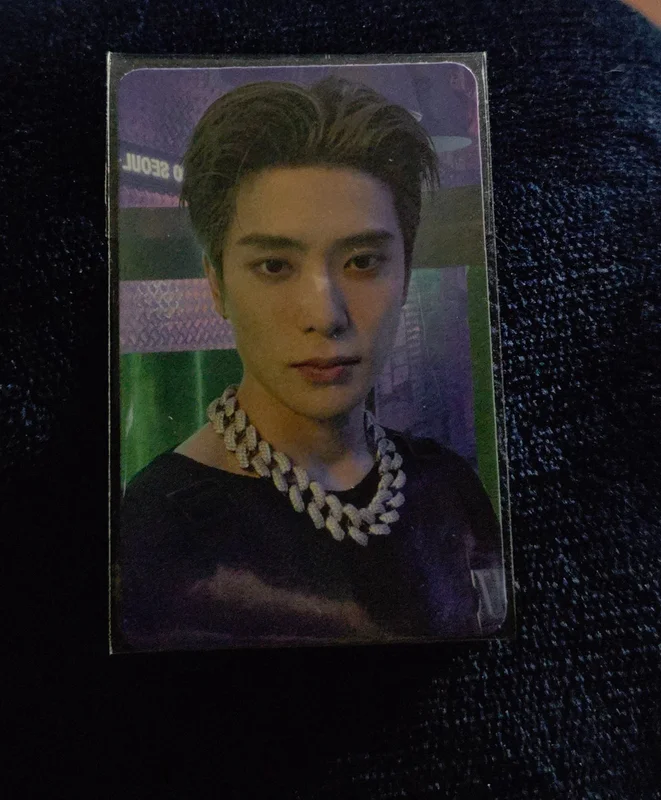 2 Baddies Digipack Ver.