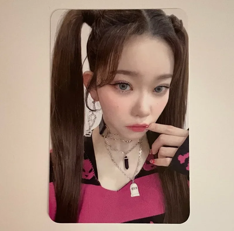 Tsuki Billlie tcsau chapter one Makestar