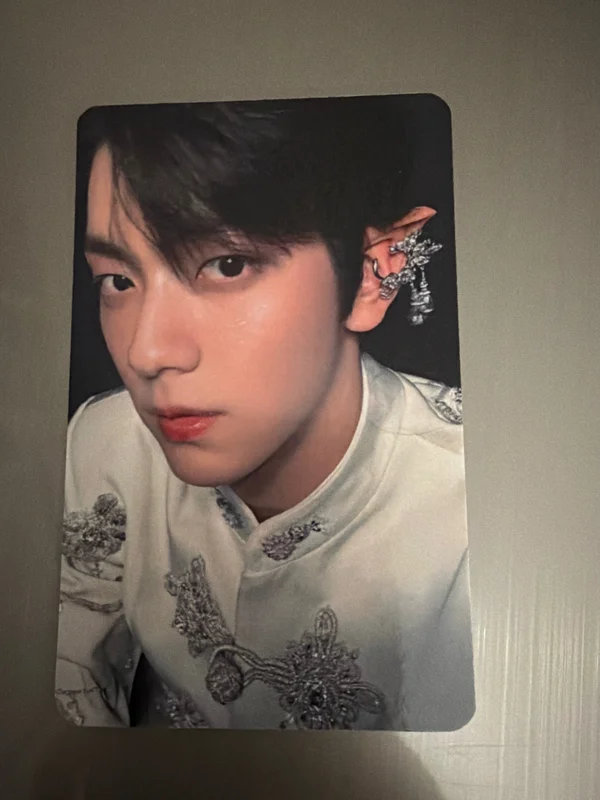 The Star Chapter: TOGETHER LG Uplus