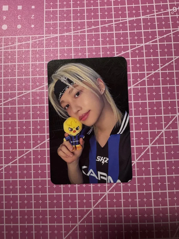 Pocamarket, Stray Kids FELIX KARMA SKZOO Ver. K-pop Photocard