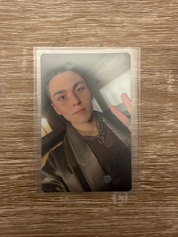 HAPPY BURSTDAY NEW ESCAPE Ver.