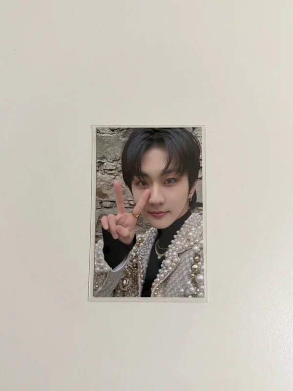 DARK UNIVERSAL LUCKY DRAW