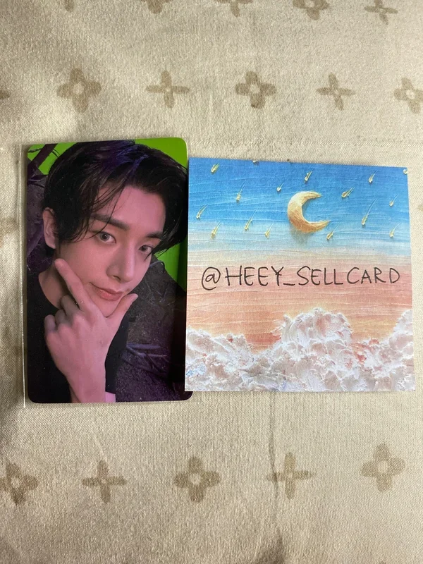 DESIRE : UNLEASH YouTube Shopping Tag