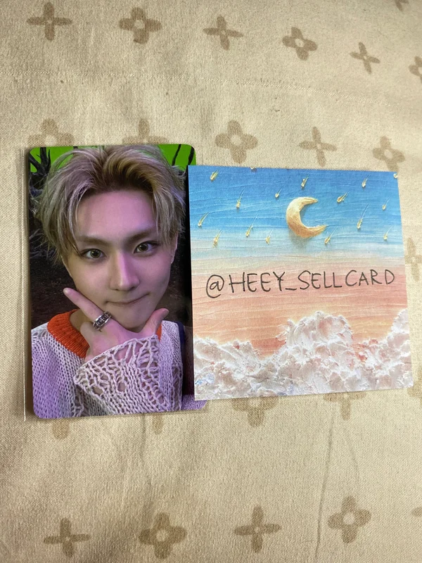 DESIRE : UNLEASH YouTube Shopping Tag