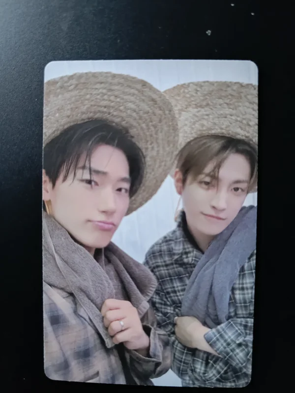 GOLDEN HOUR : Part.3 Young Farmer SET VER. ATEEZ OFFICIAL PLATFORM