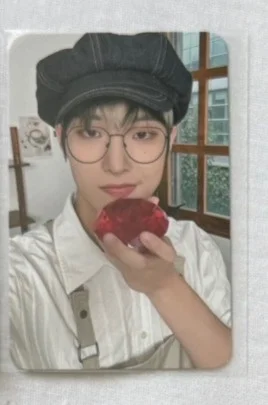 2024 SEASON'S GREETINGS YES24