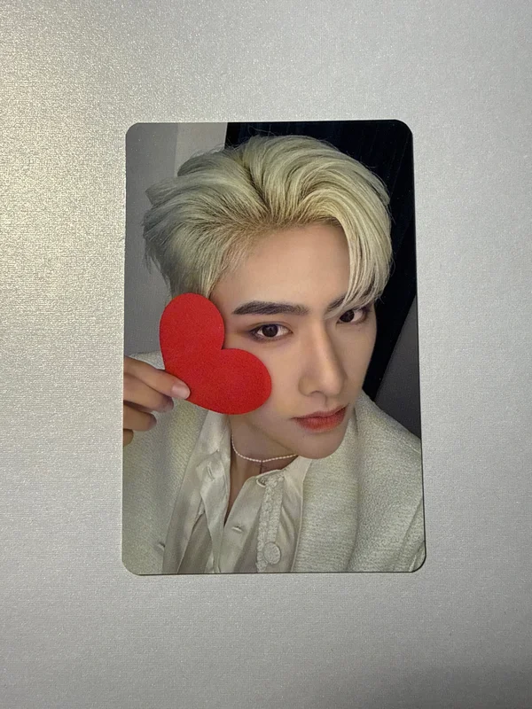 2023 ZEROBASEONE FAN-CON TRADING CARD