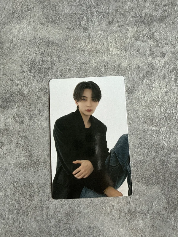 SEVENTEEN TOUR FOLLOW AGAIN Trading Card Set