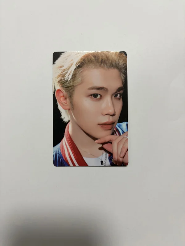 NEVER SAY NEVER LENTICULAR KEYRING Ver.