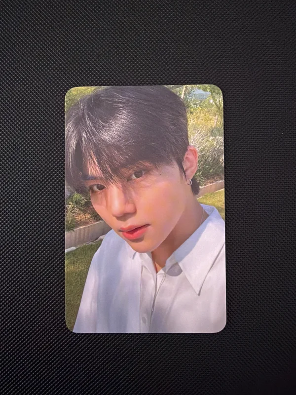 THE MOVING SEOUL MINI L-HOLDER SET WHITE ver.