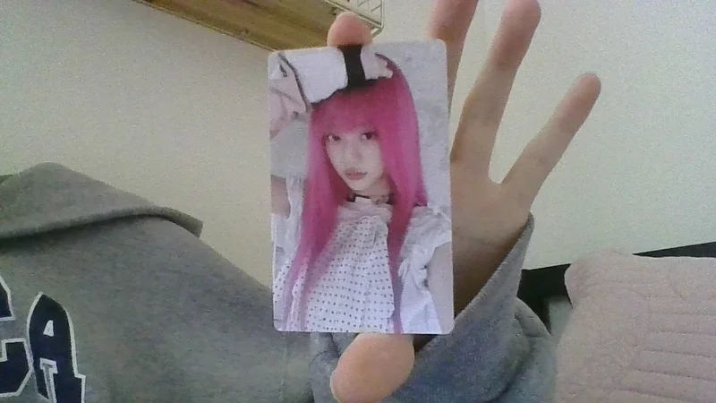 NOT CUTE ANYMORE MINJU