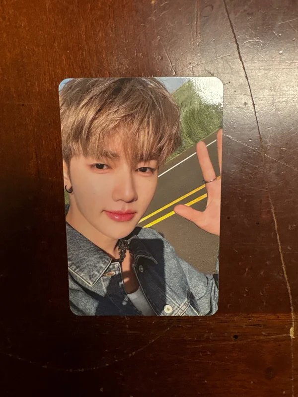 You had me at HELLO Digipack Ver.