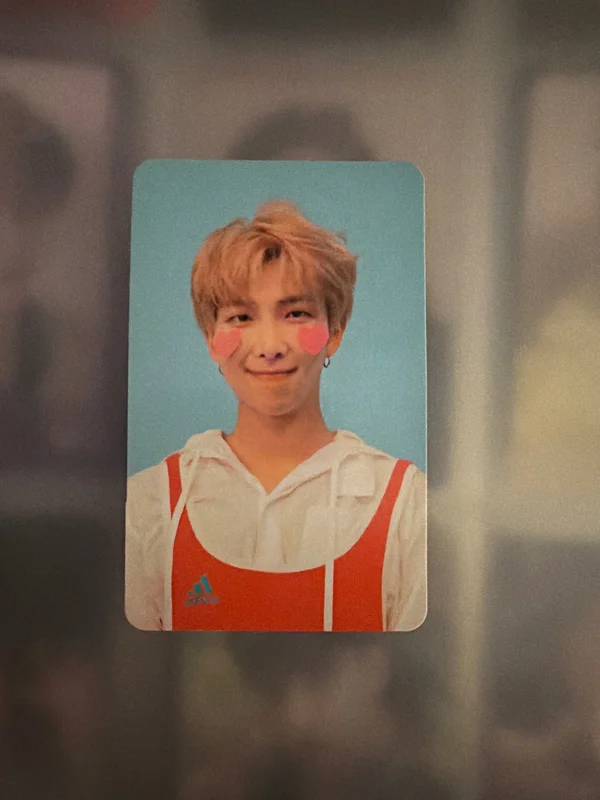 LOVE YOURSELF 'Answer'