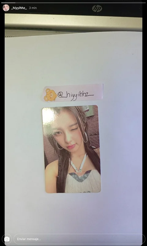 LOVESTRUCK! EYE CONTACT ver.