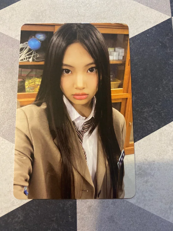 OMG Message Card ver. (HYEIN VER.)