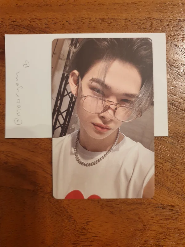 ROMANCE : UNTOLD Weverse Albums Ver.
