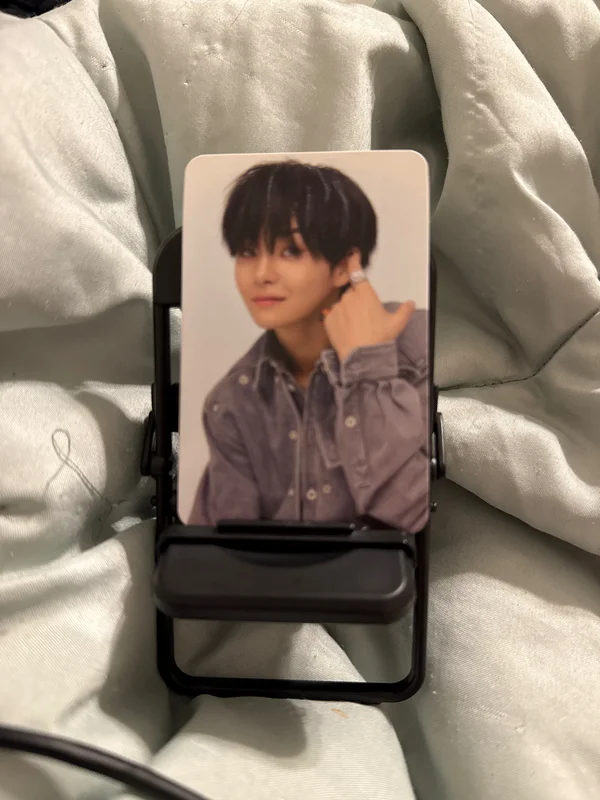THE SECOND STEP : CHAPTER TWO HELLO TREASURE TRADING PHOTOCARD SET