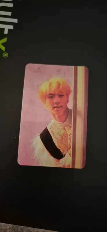 LOVE YOURSELF 'Answer'