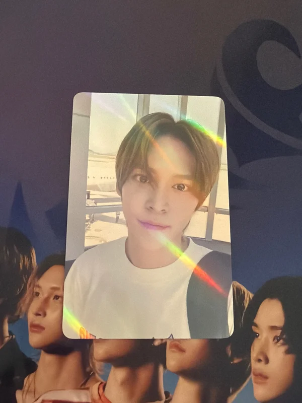 Get A Guitar MAKESTAR