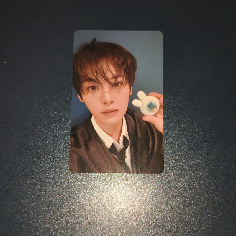 SKZOO TAMAGOTCHI & CASE SET