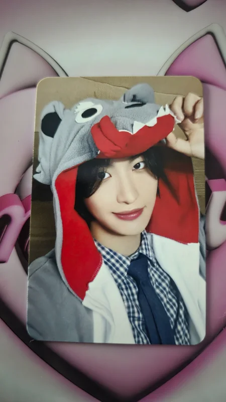 GOLDEN HOUR : Part.1 MAKESTAR