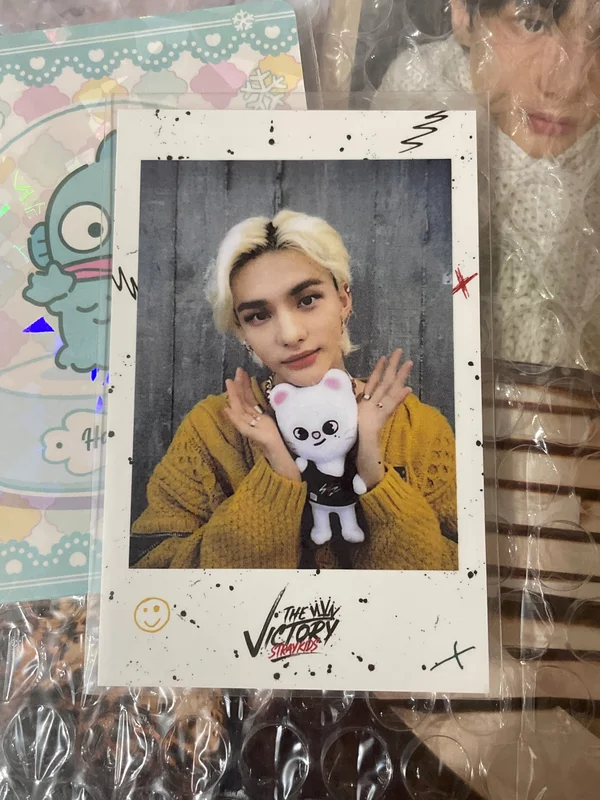 STRAY KIDS x SKZOO POP-UP STORE 'THE VICTORY'