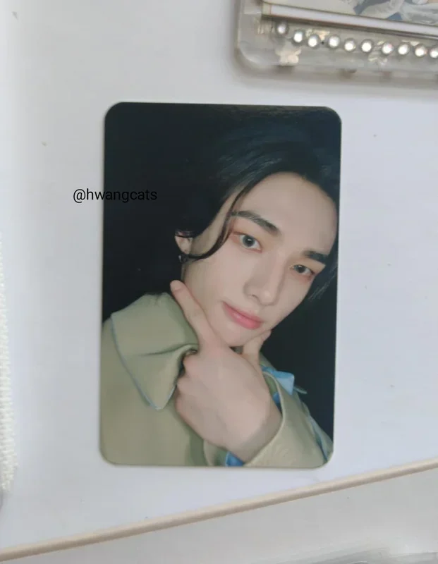 Hyunjin ATE SOUND WAVE POB