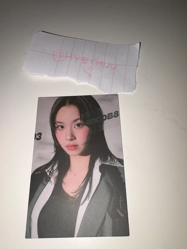 BETWEEN 1&2 MESSAGE PHOTOCARD
