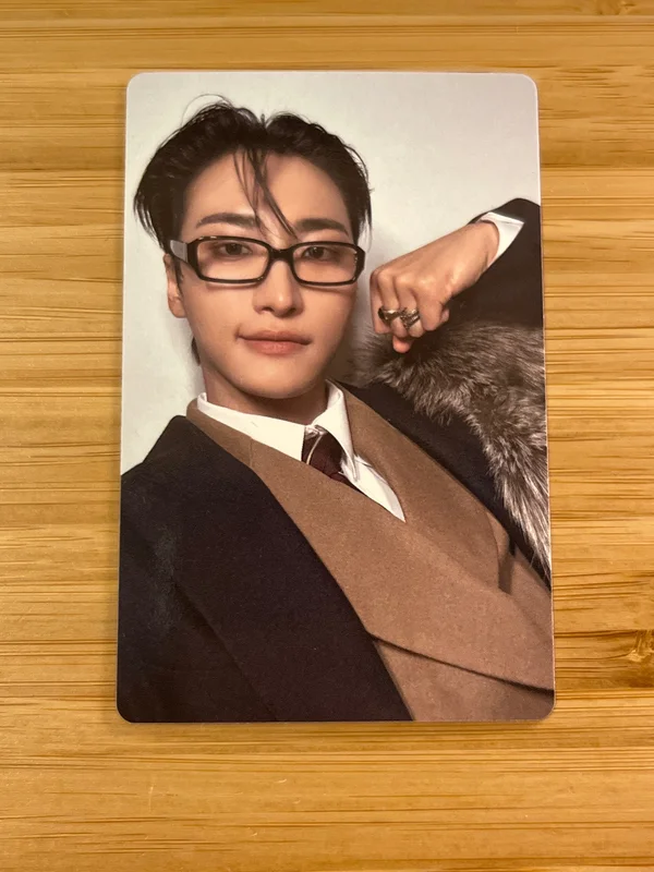 GOLDEN HOUR : Part.4 DIGIPACK VER. hello82 Exclusive