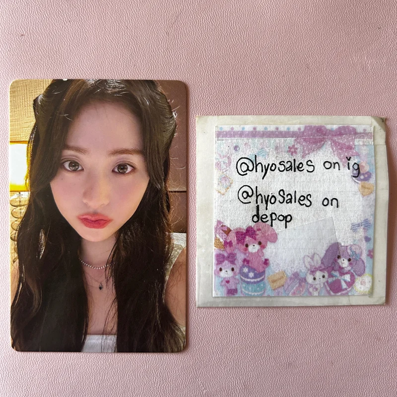 Yunjin PHOTOBOOK : FIMbidi-Bobbidi-Boo photocard